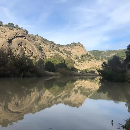 شقة In Ardales, Cerca El Caminito Del Rey Y Embalses