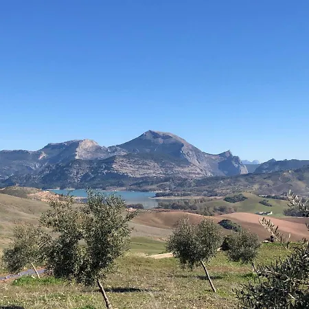 شقة In Ardales, Cerca El Caminito Del Rey Y Embalses